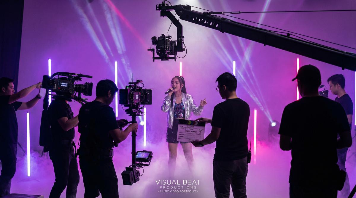 校花MV拍摄传媒